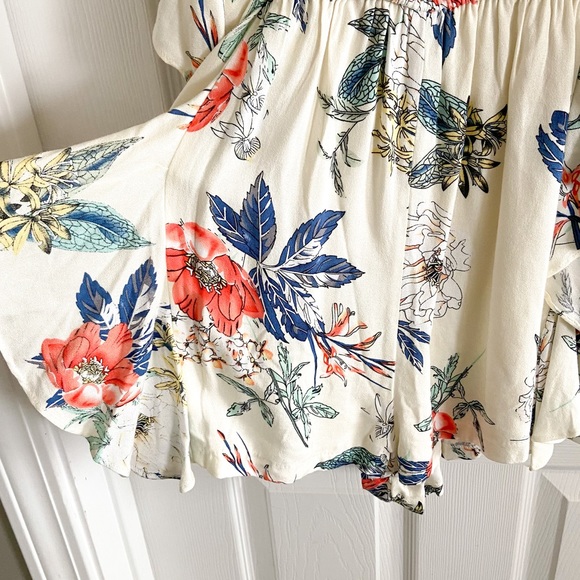 MINKPINK Floral Romper - Picture 4 of 6